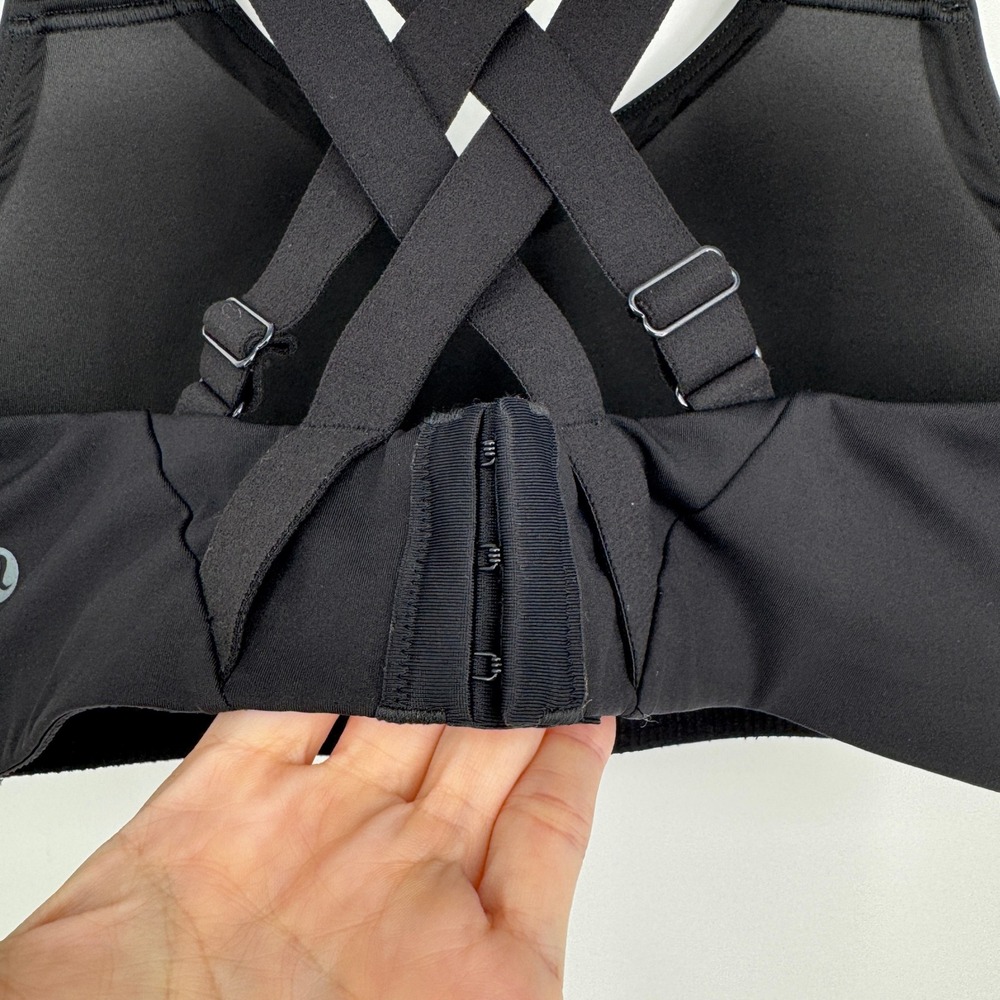 Lululemon Energy Bra High Support 34C Black Athleisure Gym Yoga Workout - Picture 8 of 10